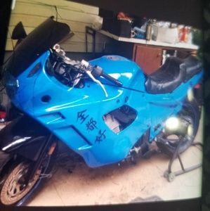 Meet your Posher, Lawrence